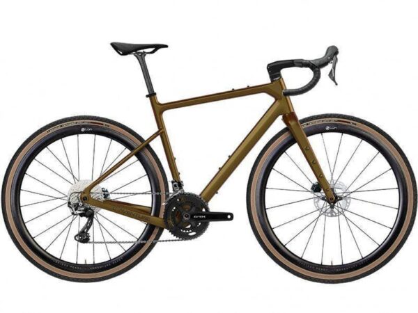 L'Aventure GRX 800