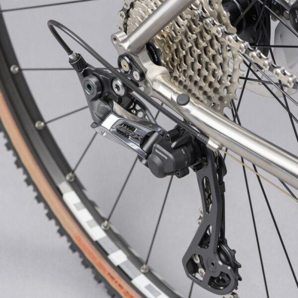 Vélo Gravel titane CROIX DE FER Ti GENESIS Bikes