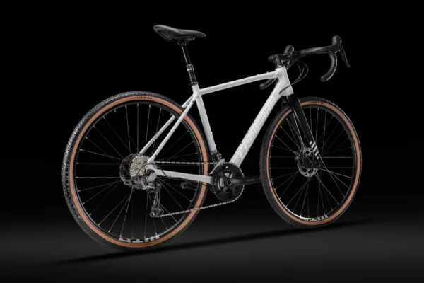 Vélo de route Lapierre Crosshill 5.0 2025