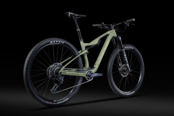 VTT Lapierre XRM 7.9 vert 2025