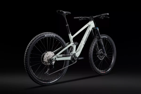Zesty CF 6.9 - Lapierre MY24 - 2025 (1)