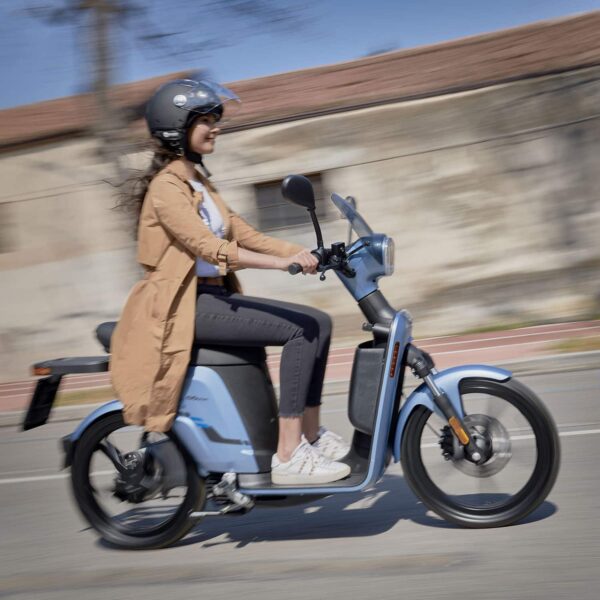 Scooter électrique Askoll eS3 Evolution